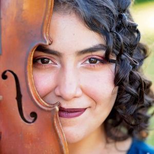 Meet your Posher, Isabella